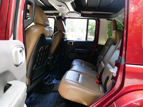 Used 2021 Jeep Wrangler Unlimited Rubicon AWD/4WD image 29