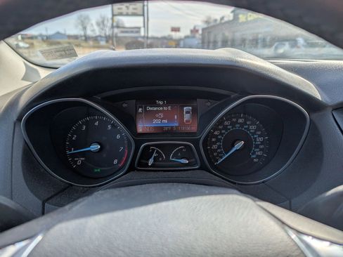 Used 2012 Ford Focus SEL image 15