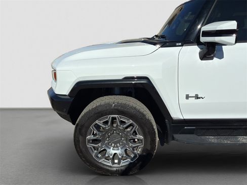 Used 2024 GMC Hummer EV 3X image 4