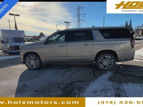 Certified 2023 Chevrolet Suburban High Country w/ Premium Package image 5