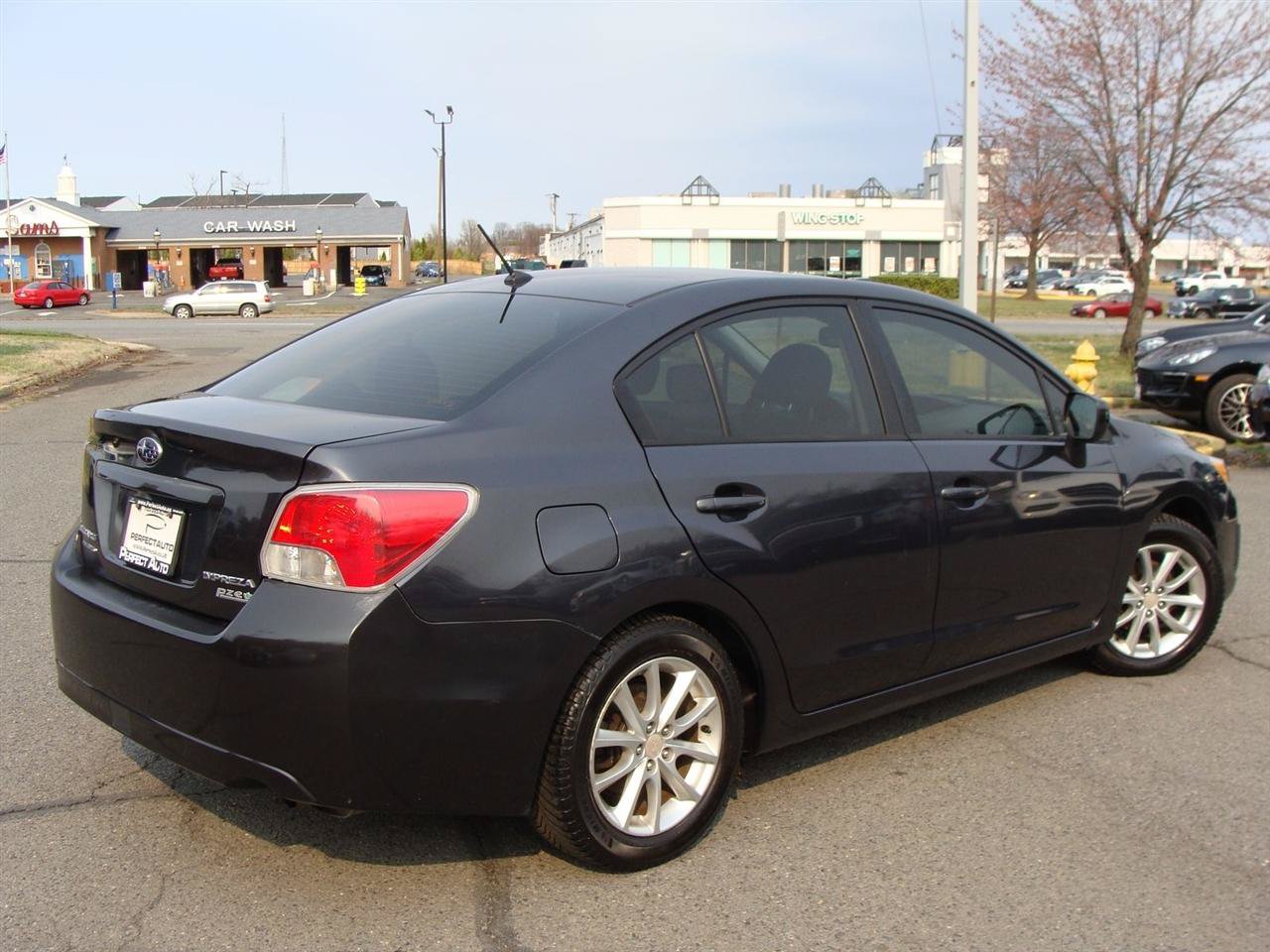 Used 2013 Subaru Impreza 2.0i Premium w/ Popular Pkg 2 AWD/4WD image 6