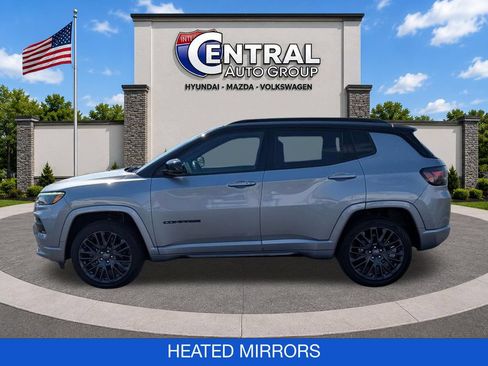 Used 2022 Jeep Compass High Altitude AWD/4WD image 5