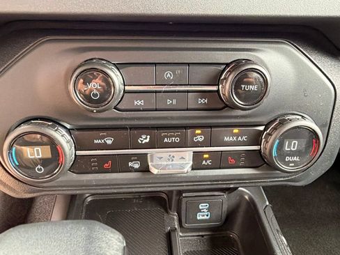 Used 2025 Ford Bronco Big Bend AWD/4WD image 24