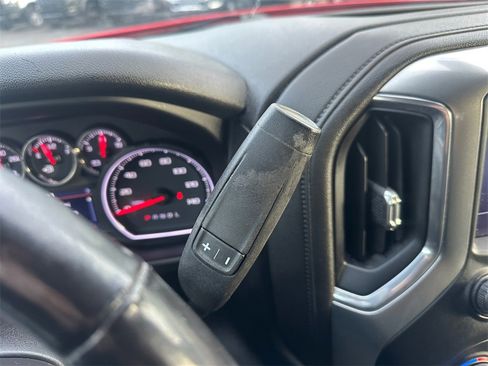 Used 2019 Chevrolet Silverado 1500 LT Trail Boss image 32