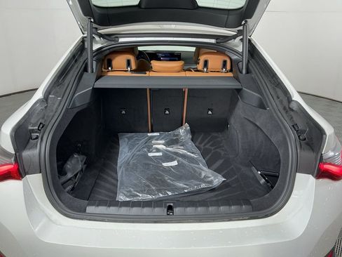 Certified 2025 BMW i4 eDrive40 w/ Premium Package image 29