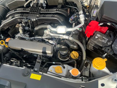 Certified 2024 Subaru Crosstrek 2.5i Limited w/ Popular Package #3A image 10