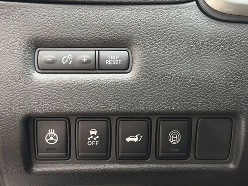 Certified 2024 Nissan Murano Platinum w/ Cargo Package image 28