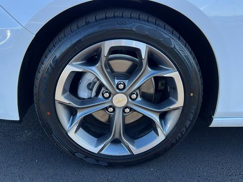 Certified 2024 Chevrolet Malibu LT image 10