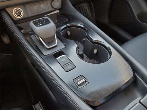 Certified 2023 Nissan Rogue SL w/ SL Premium Package image 28