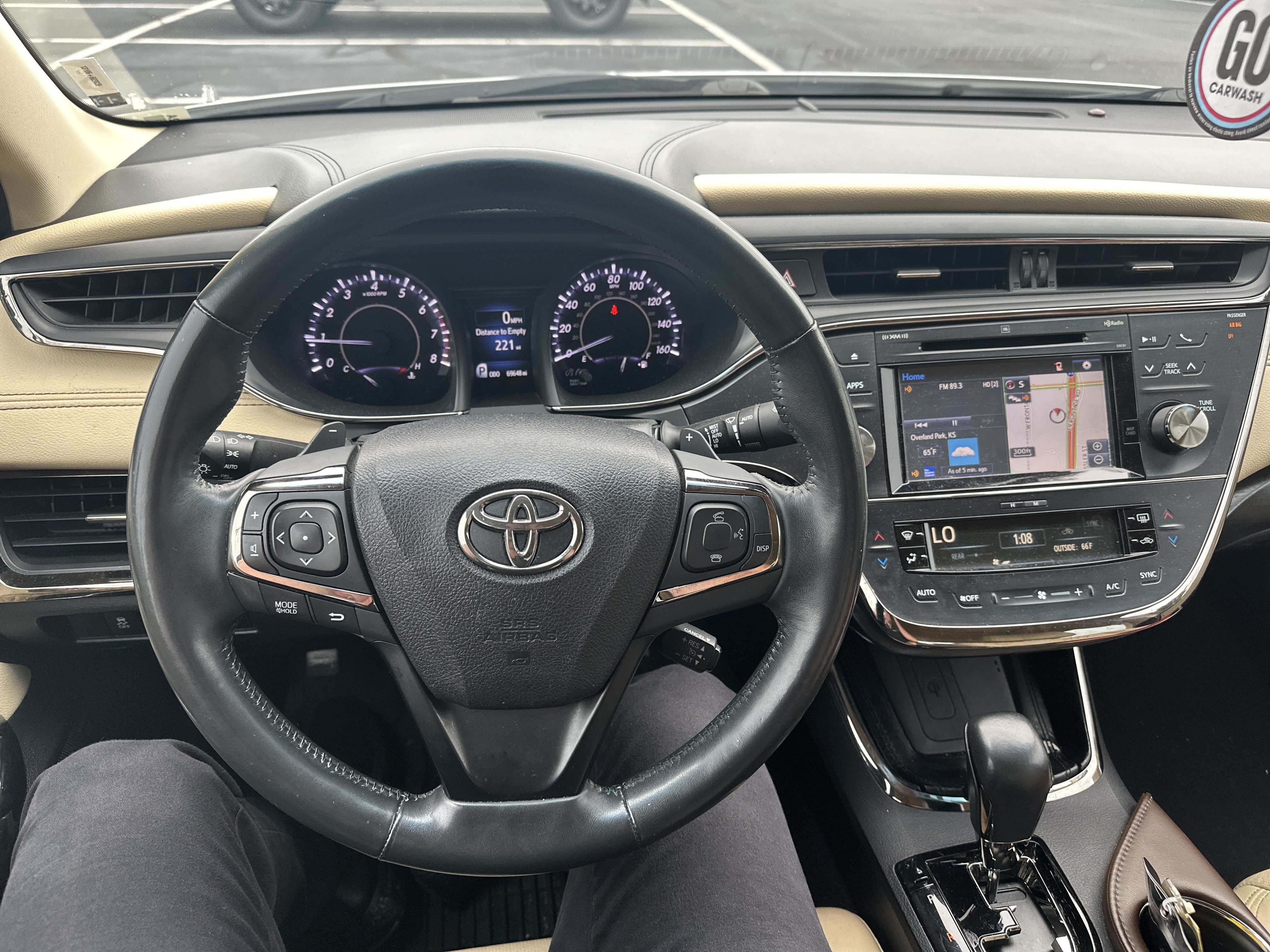 Used 2016 Toyota Avalon Limited FWD image 16