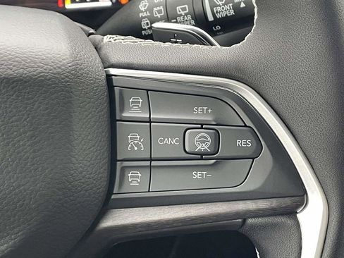 New 2026 Jeep Grand Cherokee Limited AWD/4WD image 31