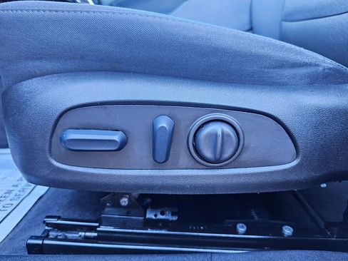 Used 2022 Chevrolet Malibu LT image 11