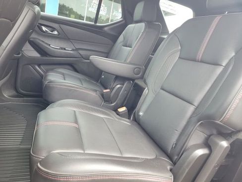 Used 2022 Chevrolet Traverse RS image 29