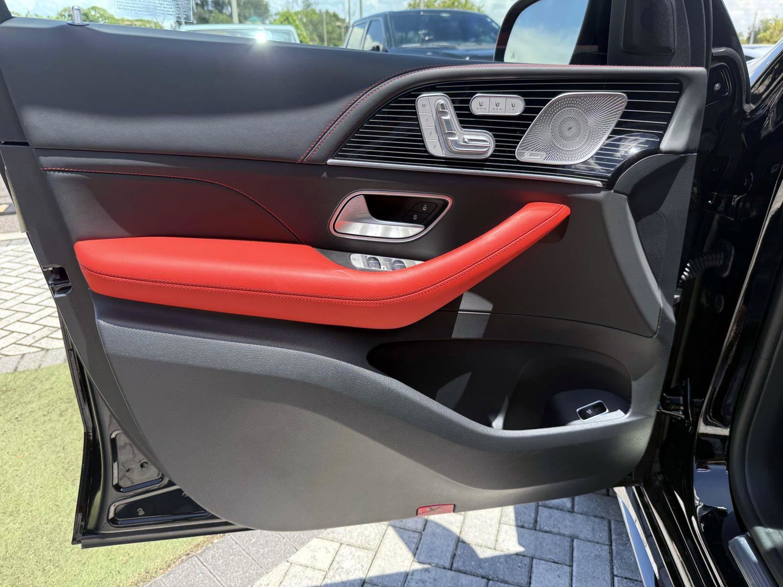 Certified 2026 Mercedes-Benz GLE 53 AMG 4MATIC image 17