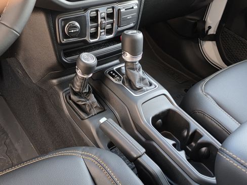 New 2026 Jeep Wrangler Unlimited Sahara image 13