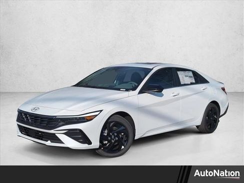 New 2026 Hyundai Elantra SEL Sport Premium image 1