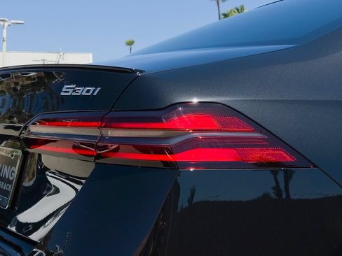 New 2027 BMW 530i w/ M Sport Package RWD image 4