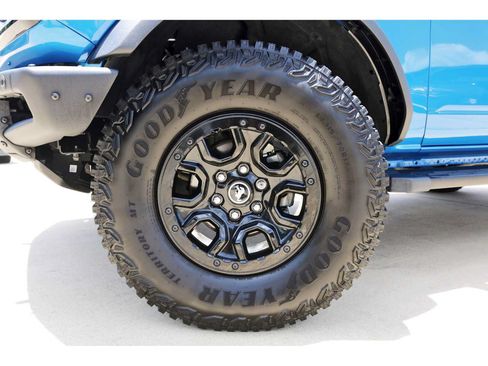 Used 2024 Ford Bronco Wildtrak AWD/4WD image 30