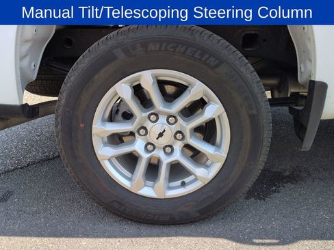 Certified 2026 Chevrolet Silverado 1500 RST AWD/4WD image 24
