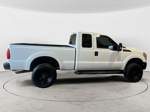 Used 2015 Ford F250 XL w/ Power Equipment Group AWD/4WD image 7