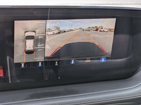 Used 2024 Buick Encore GX Avenir w/ Avenir Technology Package FWD image 23