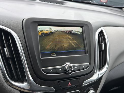 Used 2019 Chevrolet Equinox LS w/ LPO, Chrome Package image 22