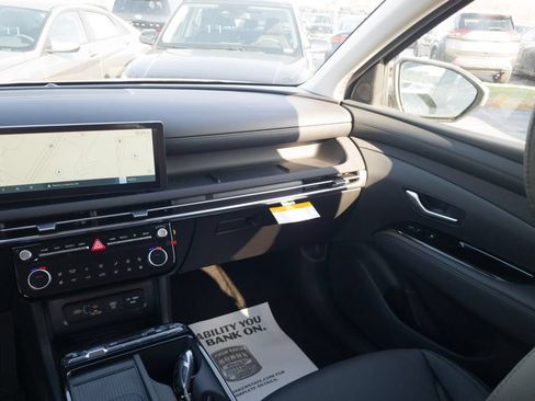 New 2026 Hyundai Tucson SEL FWD image 16