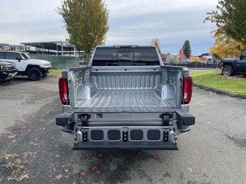 New 2026 GMC Sierra 1500 SLT w/ SLT Premium Package image 27