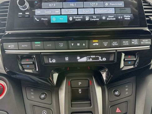 New 2026 Honda Odyssey EX-L image 18