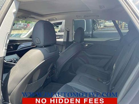 Used 2021 Audi Q8 Premium Plus w/ Premium Plus Package AWD/4WD image 3