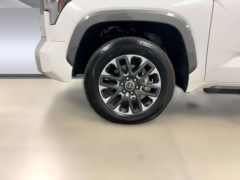 Used 2022 Toyota Tundra Limited image 10