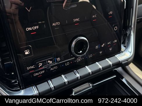 New 2026 GMC Yukon XL Denali Ultimate AWD/4WD image 17