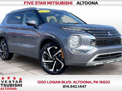 Used 2022 Mitsubishi Outlander SEL image 1