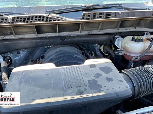 Used 2021 Chevrolet Silverado 1500 RST image 34