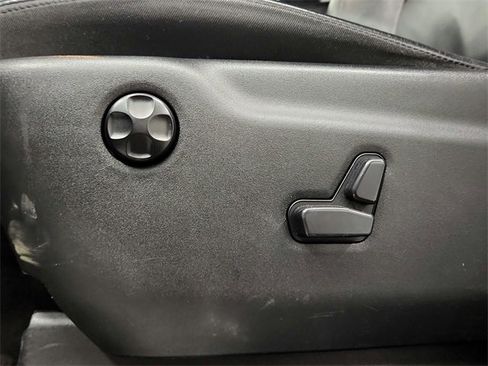 Used 2021 Jeep Grand Cherokee Limited image 29