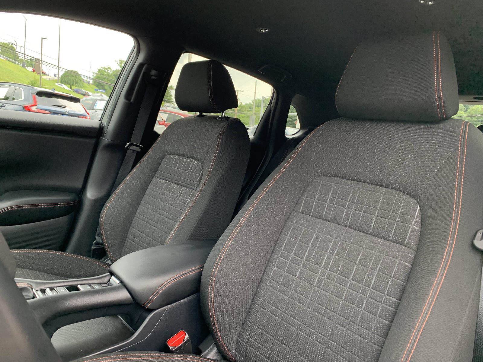 Certified 2026 Honda HR-V Sport image 29