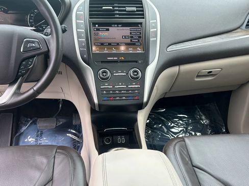 Used 2019 Lincoln MKC Reserve w/ MKC Climate Package image 21