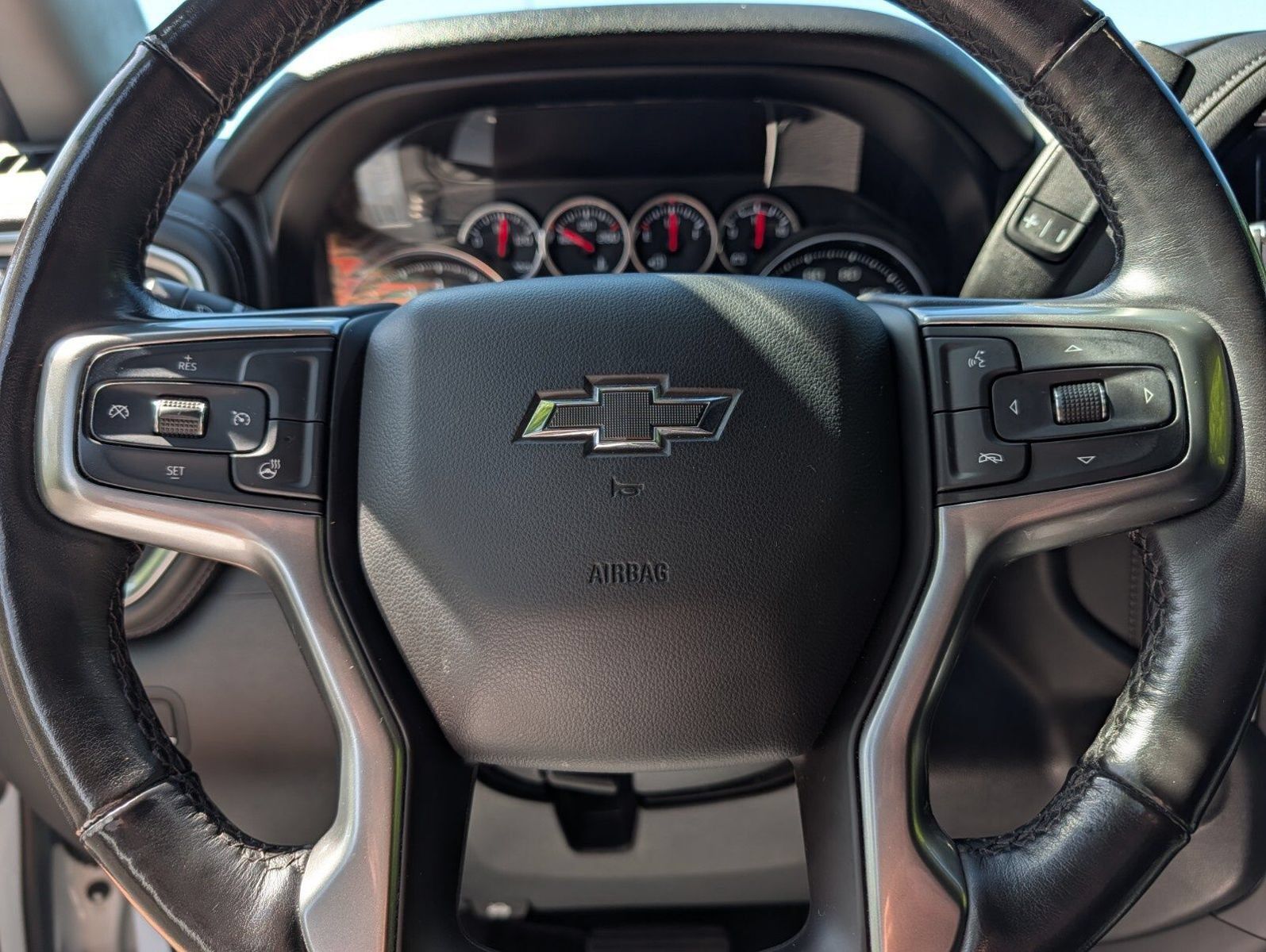 Used 2020 Chevrolet Silverado 1500 RST w/ All-Star Edition AWD/4WD image 25