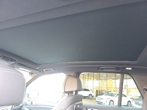 Used 2025 BMW X5 sDrive40i image 15