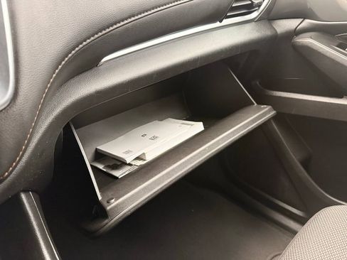 Certified 2019 Chevrolet Traverse LT image 36