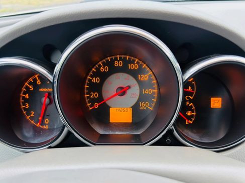 Used 2006 Nissan Altima 3.5 SE FWD image 14