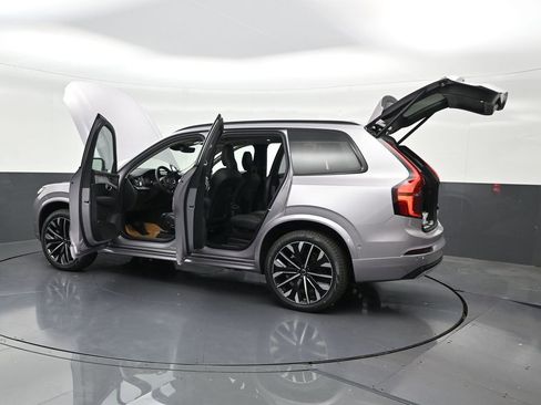 New 2026 Volvo XC90 T8 Ultra AWD/4WD image 32