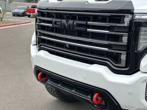 Used 2021 GMC Sierra 2500 AT4 w/ AT4 Premium Plus Package AWD/4WD image 31