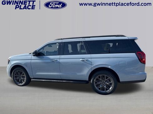 New 2026 Ford Expedition Max Platinum w/ Stealth Appearance Package image 31