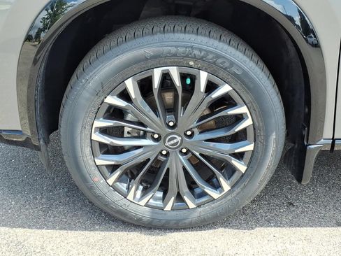 Used 2025 Nissan Rogue Platinum AWD/4WD image 10