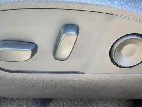 New 2026 GMC Acadia Elevation w/ Elevation Premium Package image 22