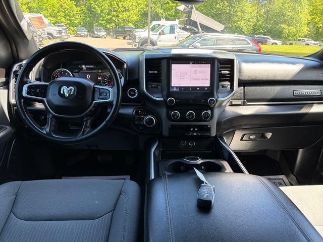 Used 2022 RAM 1500 Big Horn AWD/4WD image 13