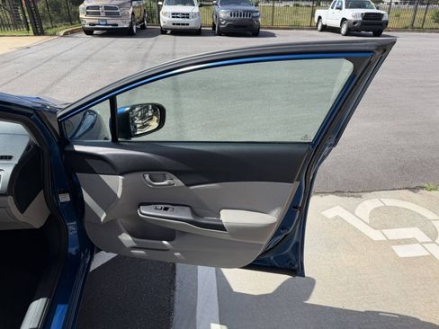 Used 2014 Honda Civic LX image 16
