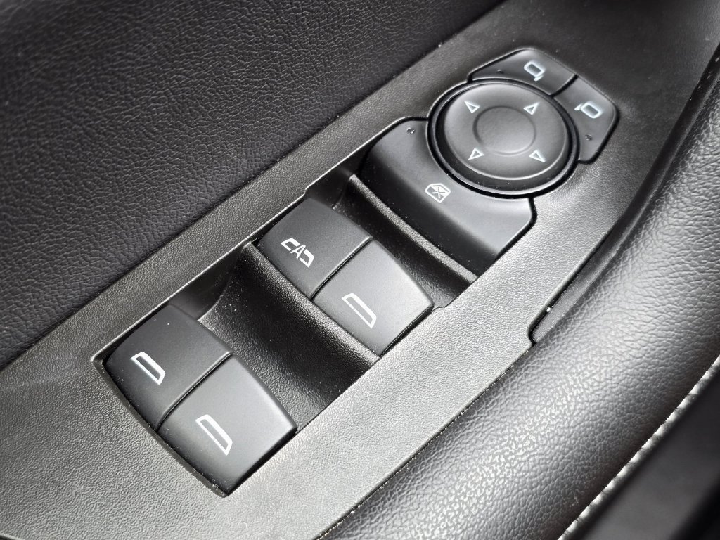 Used 2024 Chevrolet Blazer LT w/ Convenience Package FWD image 29
