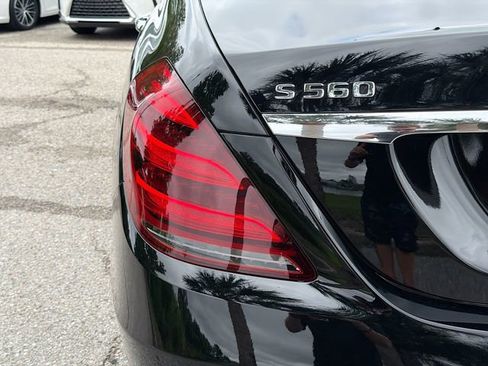 Used 2018 Mercedes-Benz S 560 4MATIC Sedan image 10